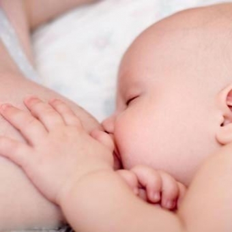 宝宝断奶不当小心可能酸中毒